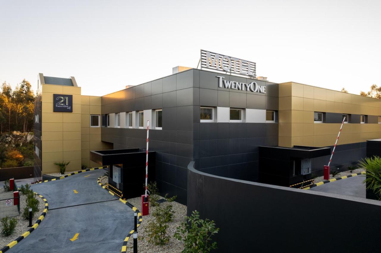 Motel Twentyone Gondomar  Exteriér fotografie