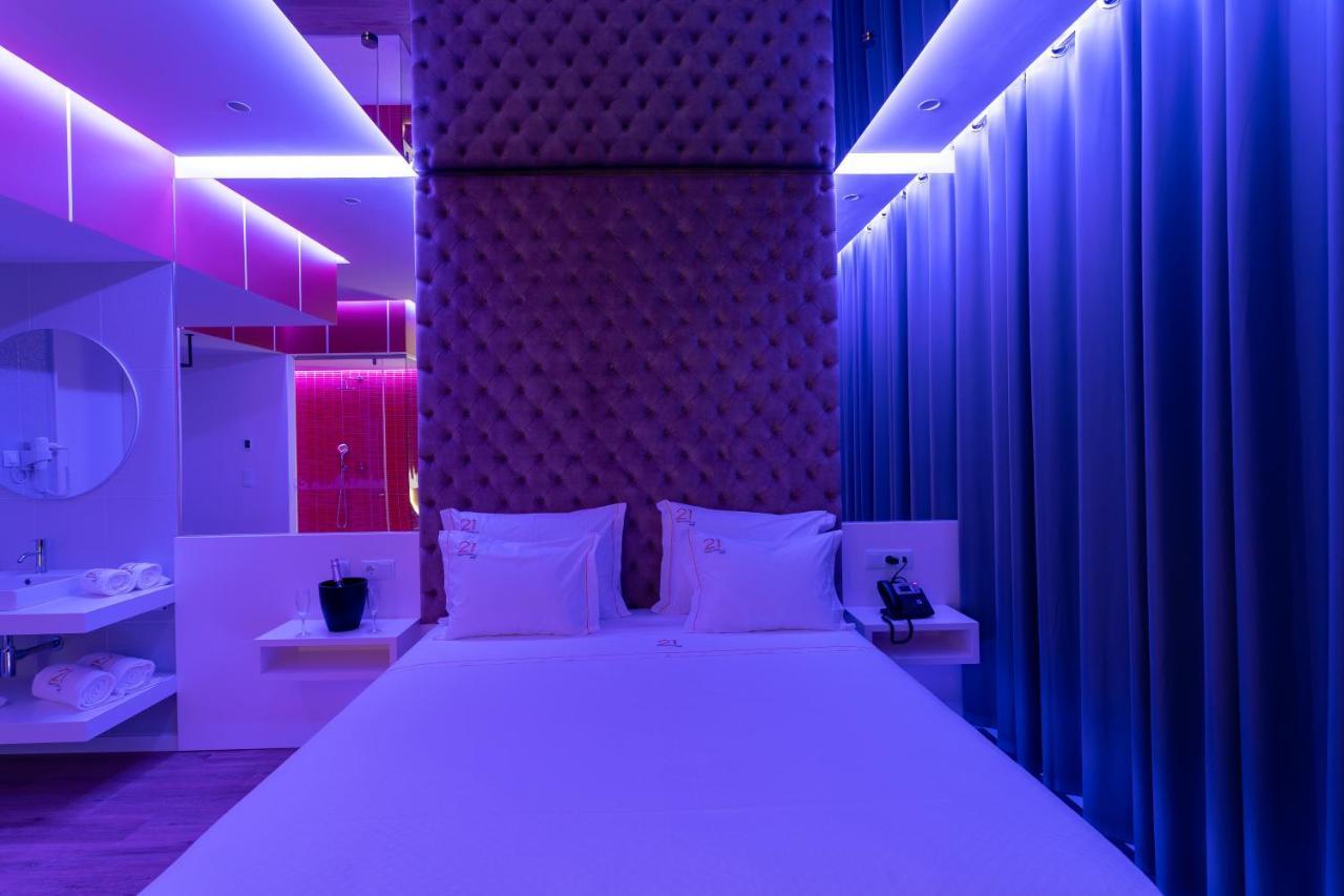 Motel Twentyone Gondomar  Exteriér fotografie